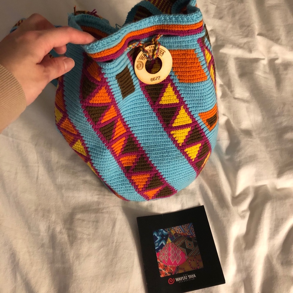 Wayuu Taya Susu Hand Woven Shoulder Bag